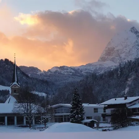 Haus Sonne דירה בוכן